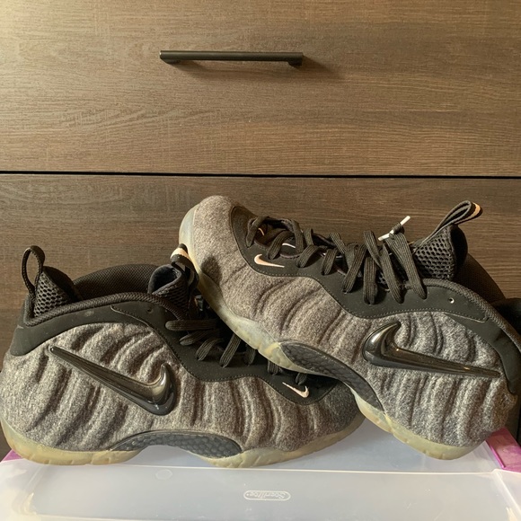 nike foamposite men's size 12